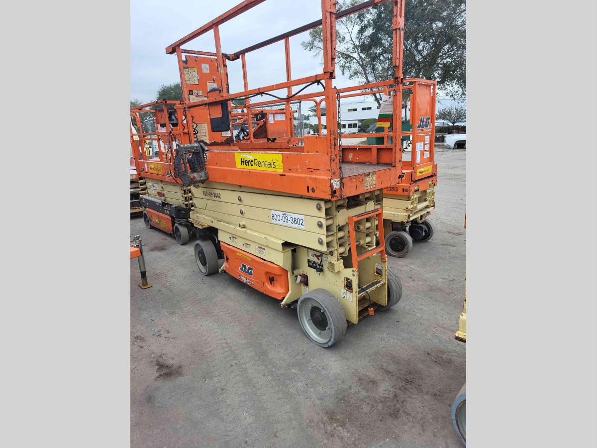 2016 JLG 2632ES