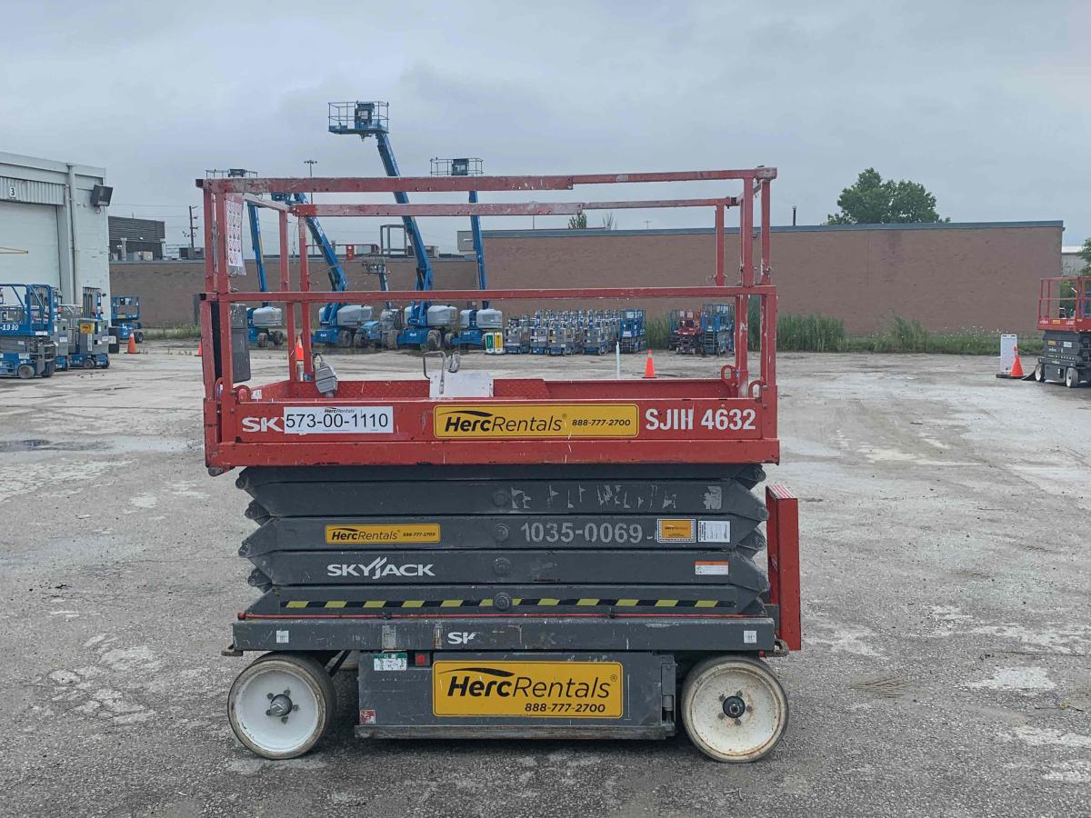 2014 Skyjack SJ4632