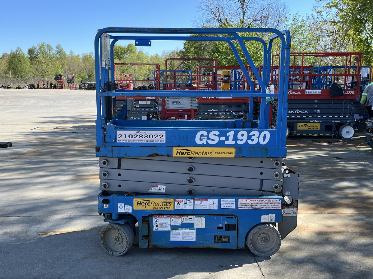 2019 Genie GS-1930