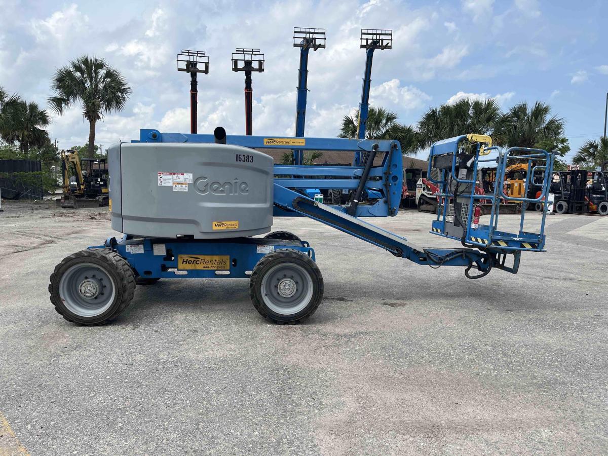 2016 Genie Z-45/25 RT