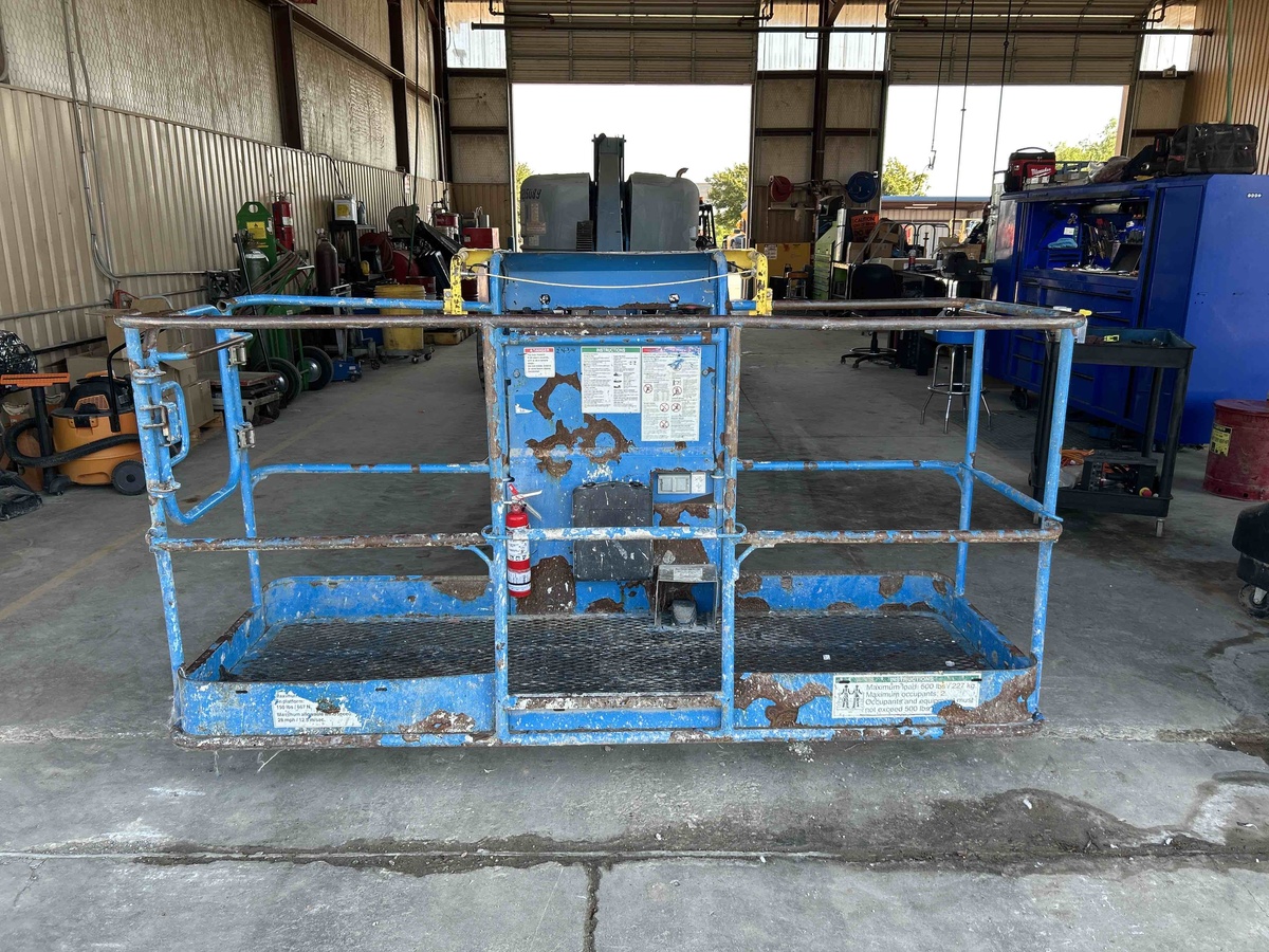 2017 Genie S-40-14