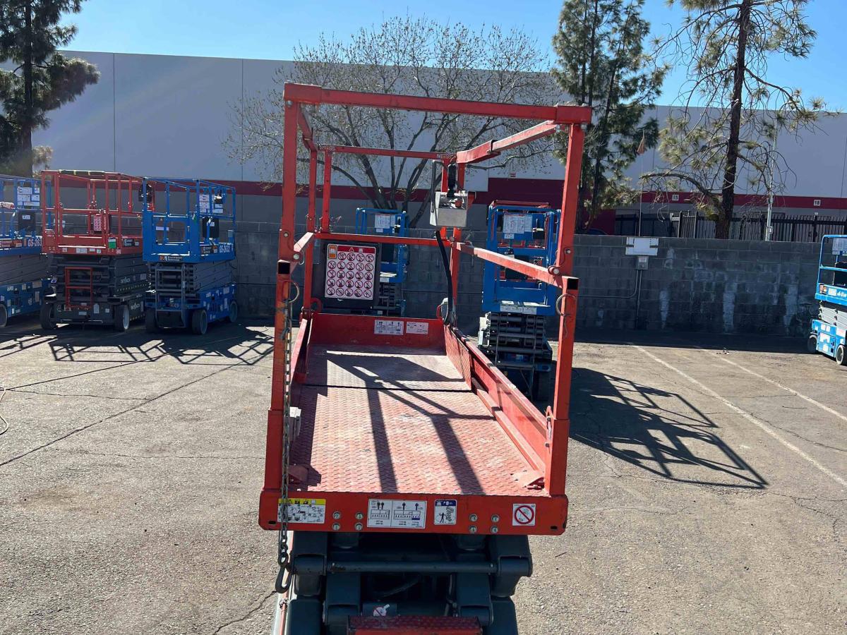 2016 Skyjack SJ3226