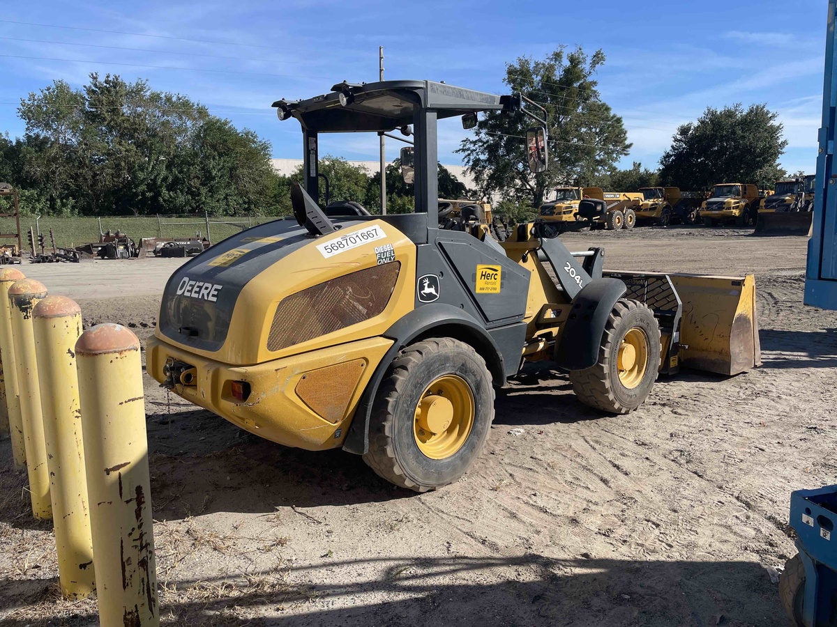 2019 John Deere 204L