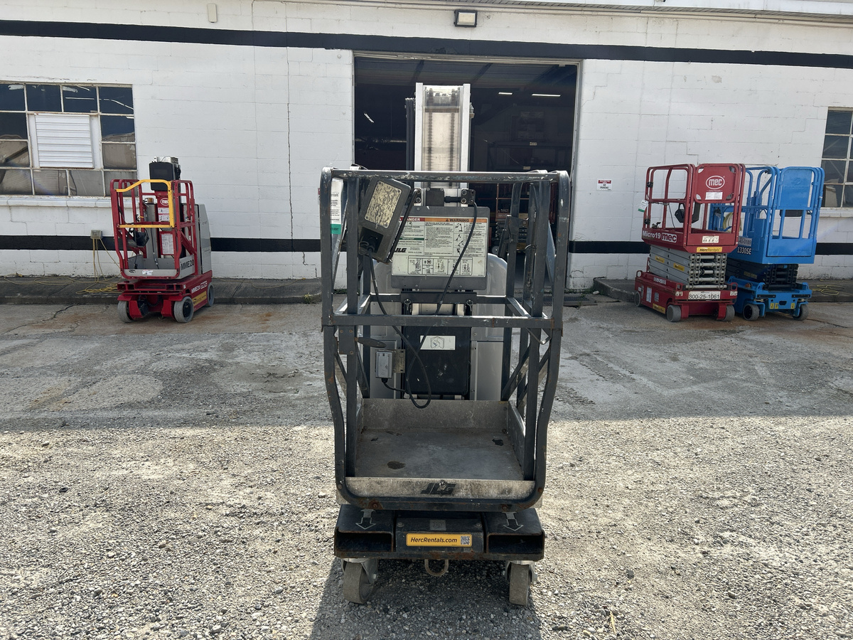 2018 JLG 20MVL-3