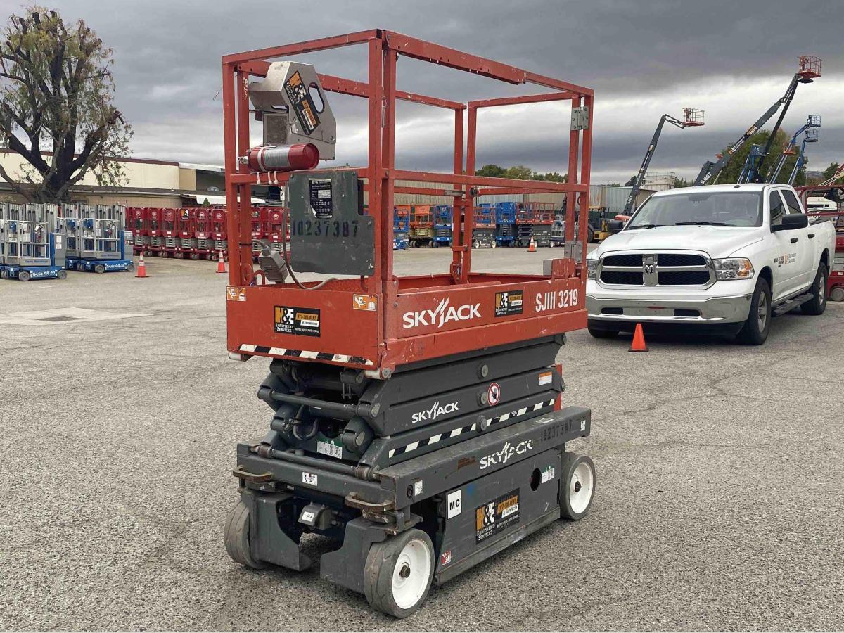 2018 Skyjack SJ3219