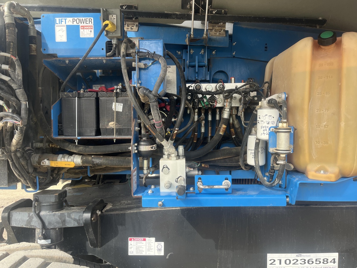 2018 Genie S-85-10
