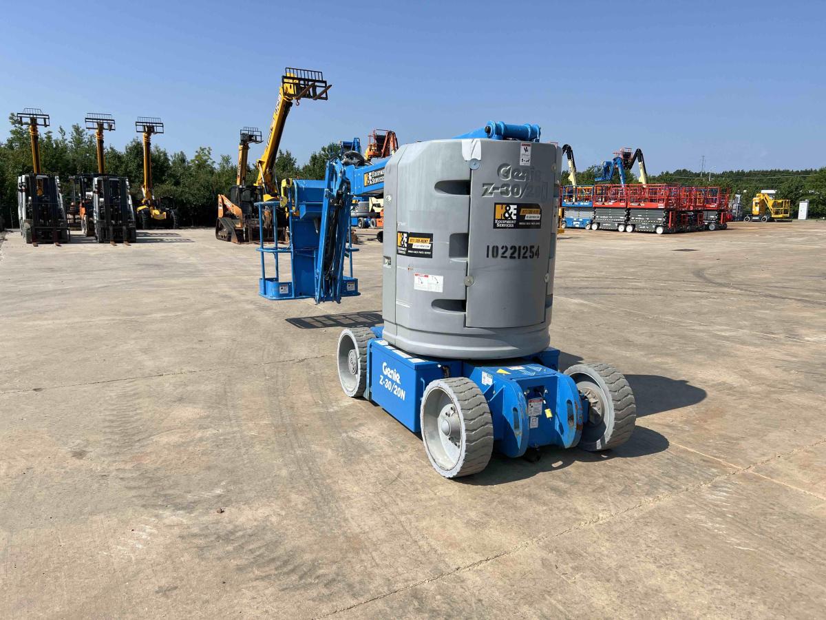 2017 Genie Z-30/20N RJ-6