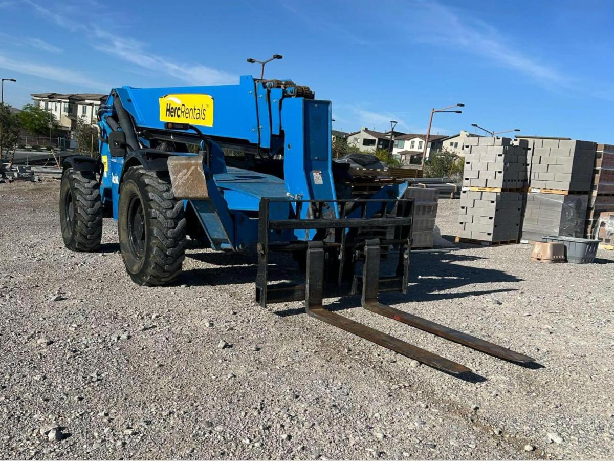 2019 Genie GTH-1056-1