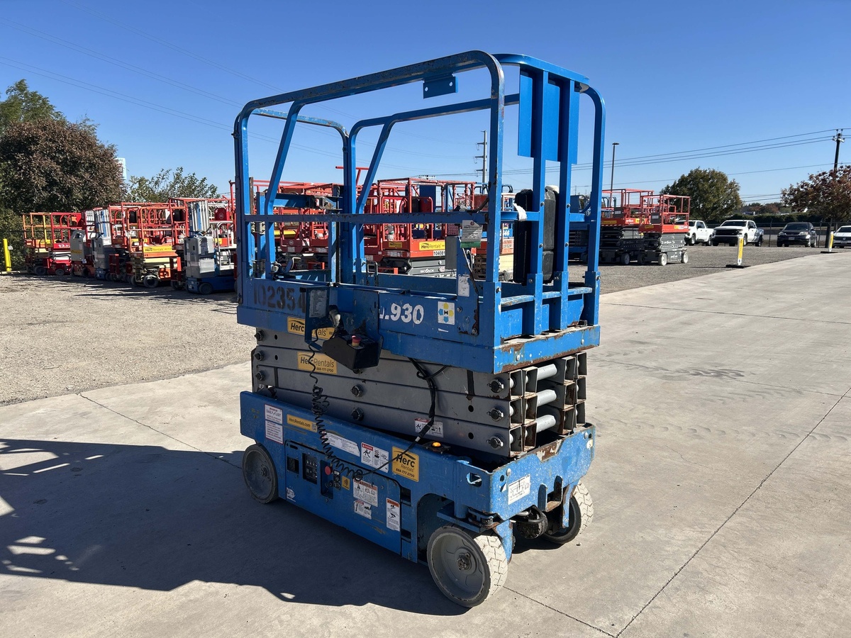 2018 Genie GS-1930