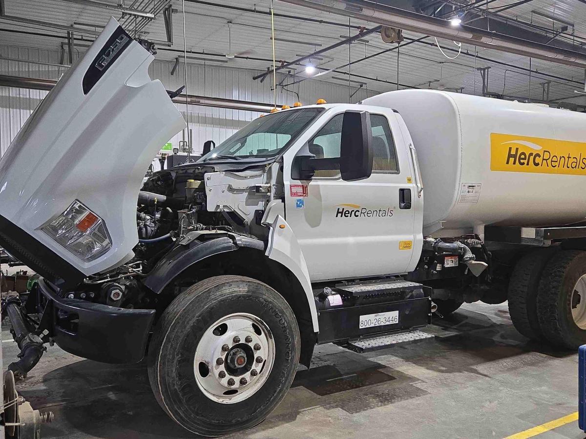2019 Ford F750