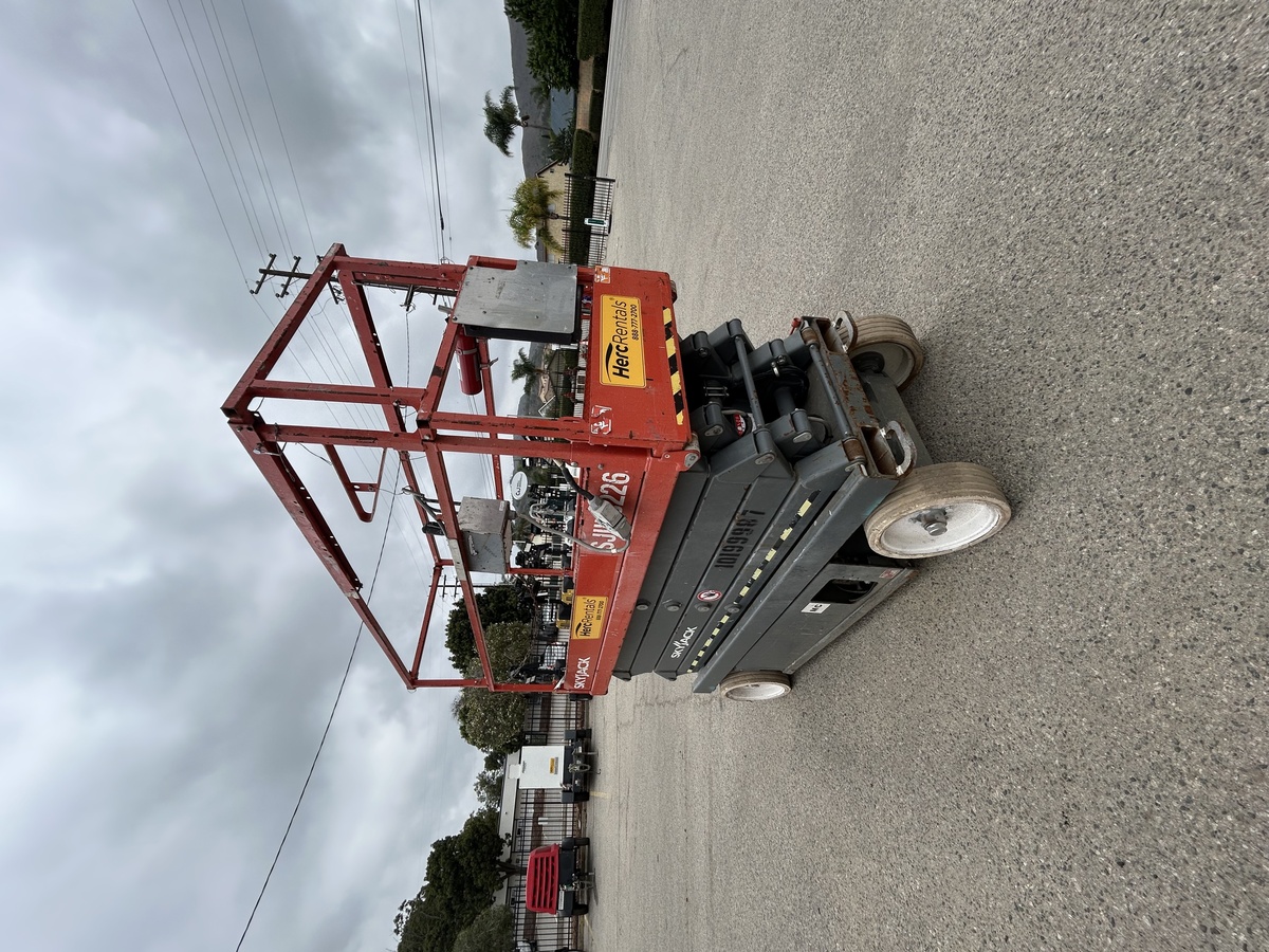 2016 Skyjack SJ3226-1
