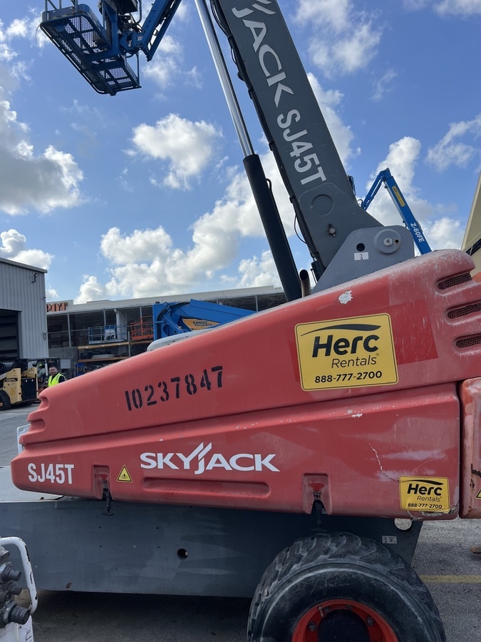 2018 Skyjack SJ45 T-2