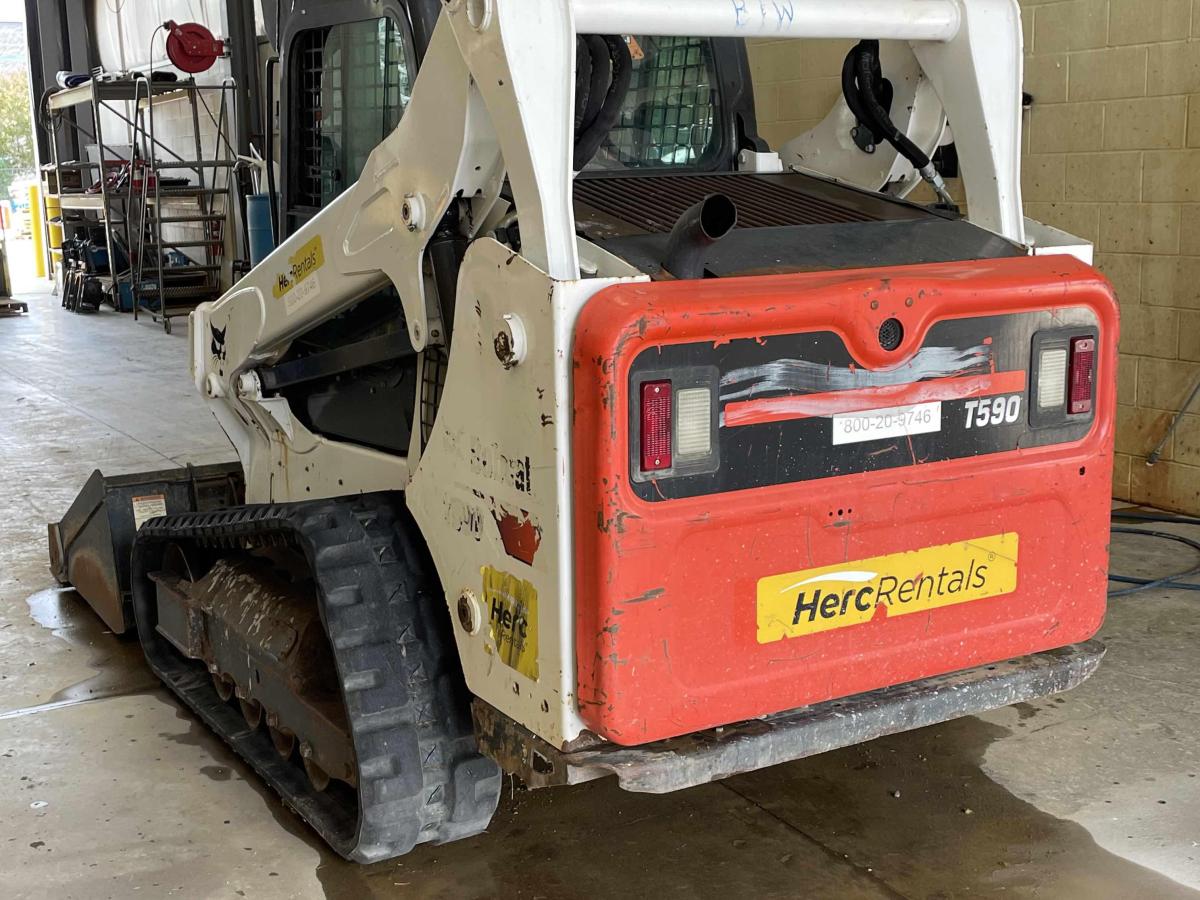 2018 Bobcat T590