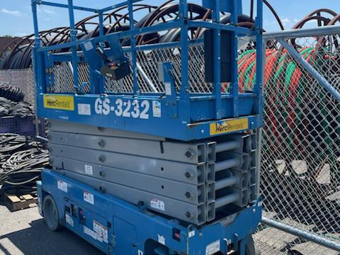 2017 Genie GS-3232-5