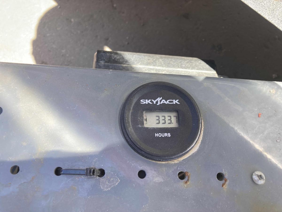 2017 Skyjack SJ3226