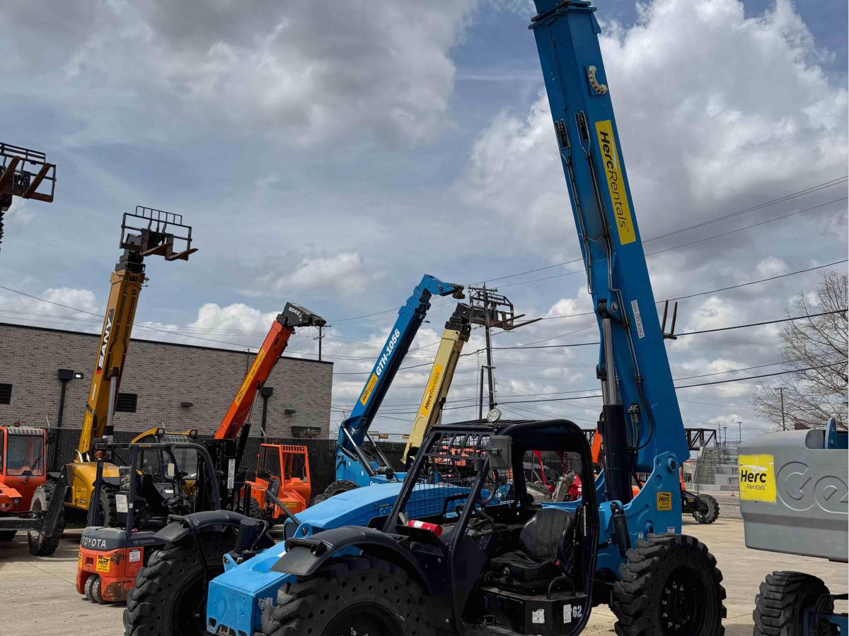 2017 Genie GTH 844