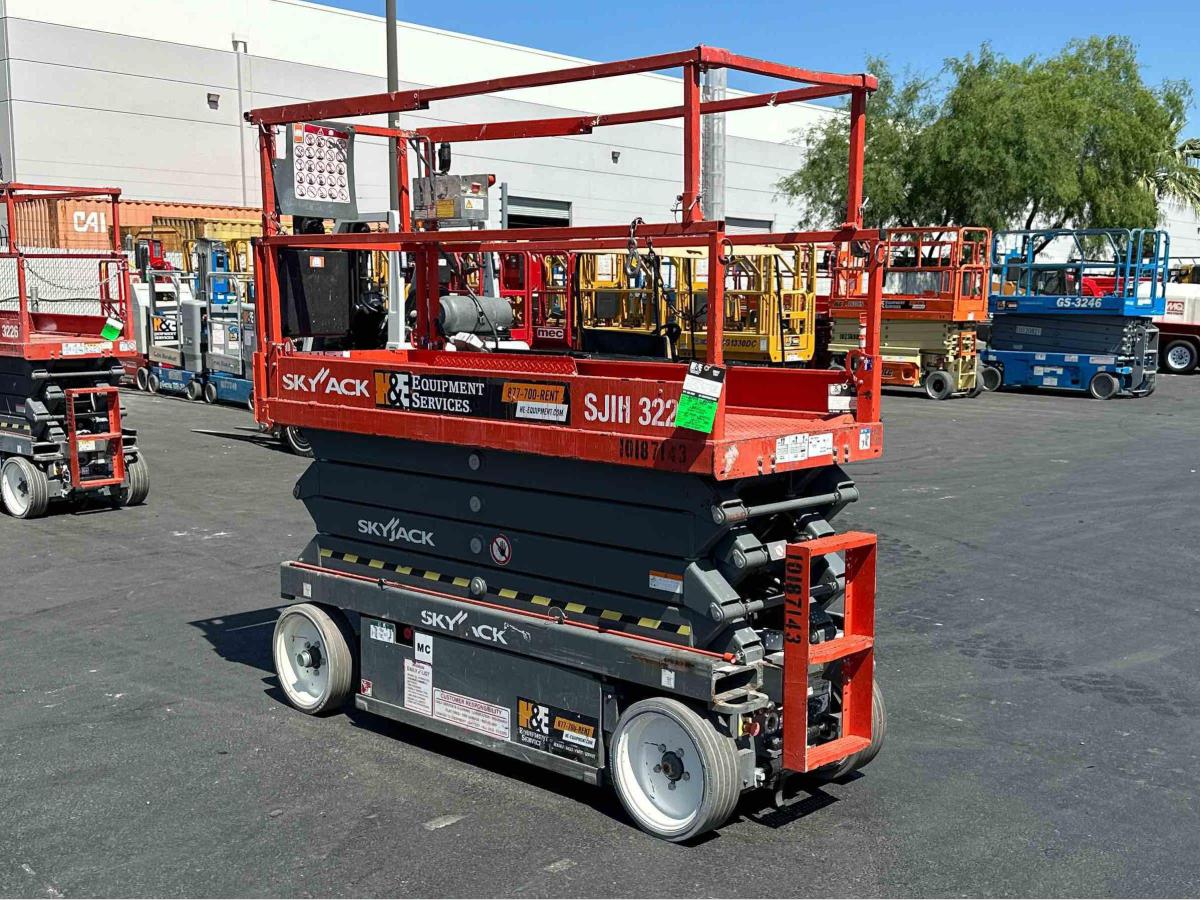 2016 Skyjack SJ3226
