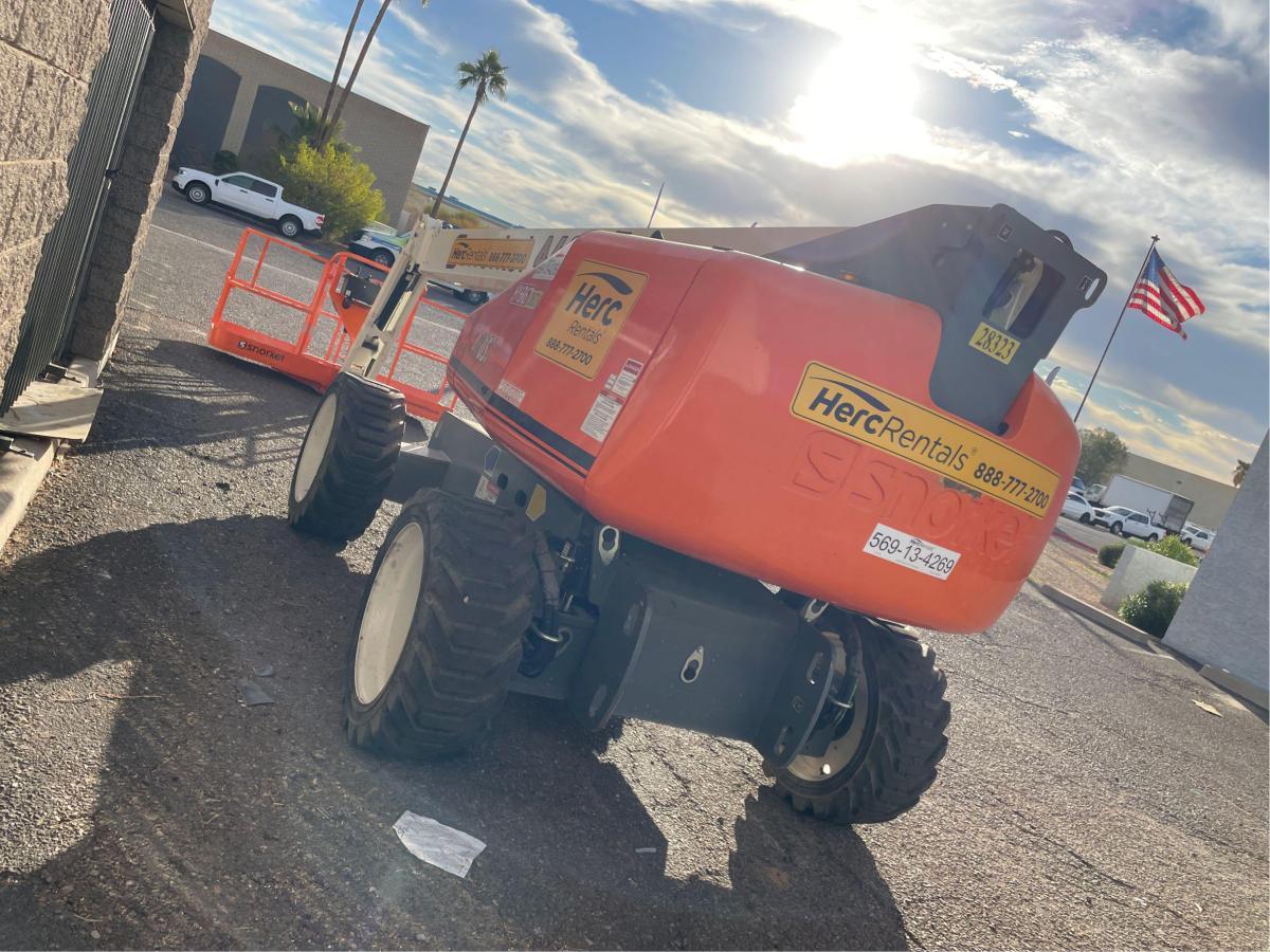 2023 Snorkel 460SJ