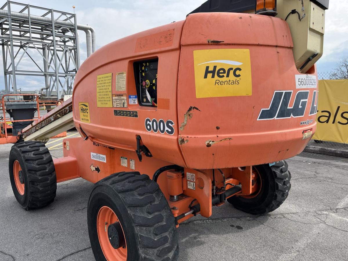 2006 JLG 600S