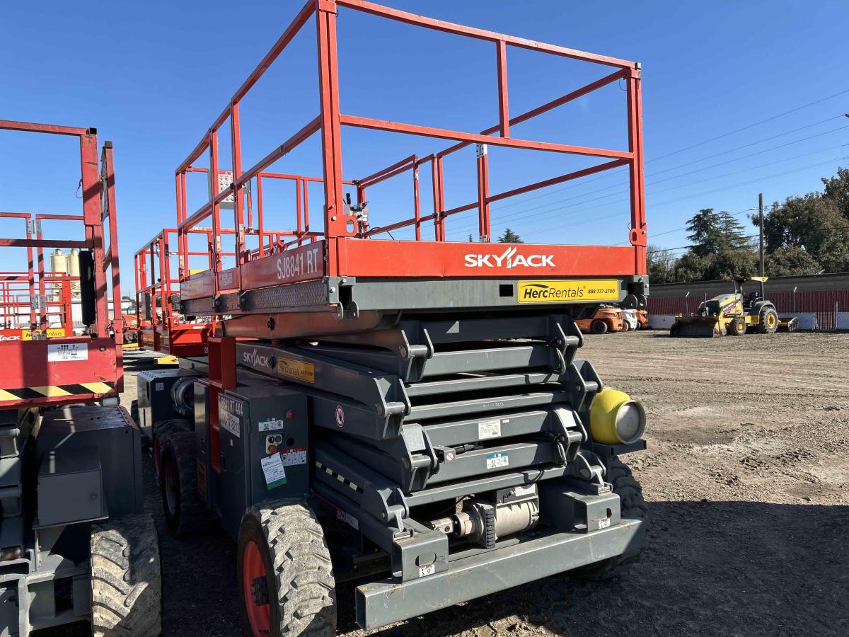 2017 Skyjack SJ8841 RT