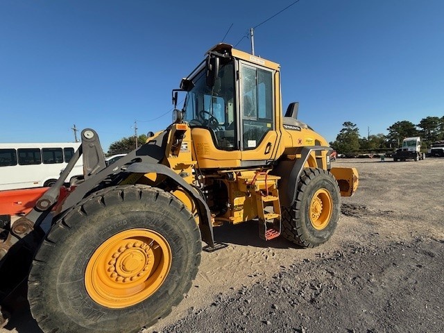 2021 Volvo L70H-7