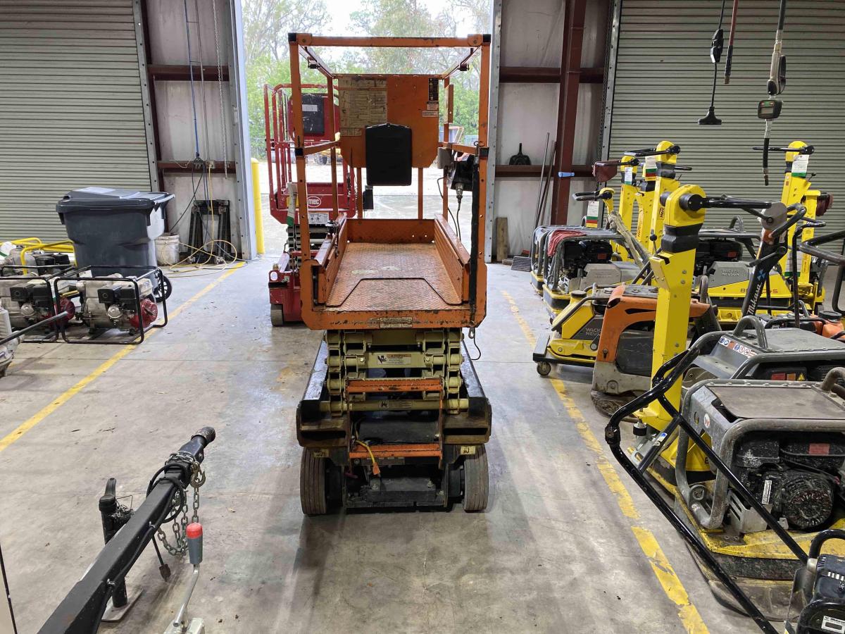 2018 JLG 1932R