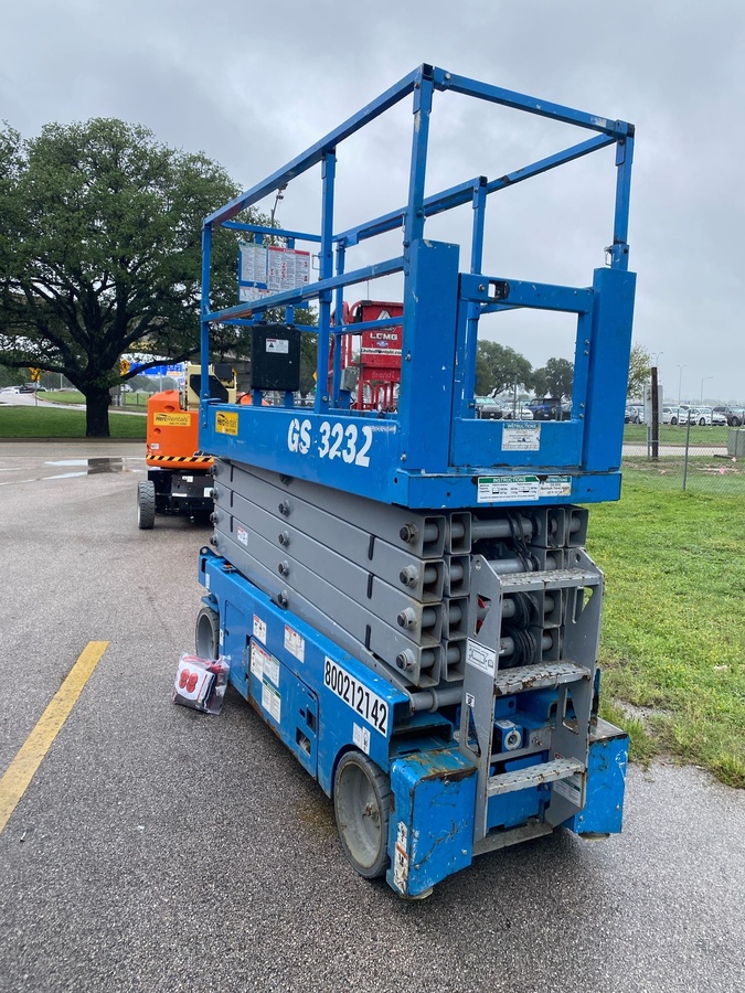 2018 Genie GS-3232-4
