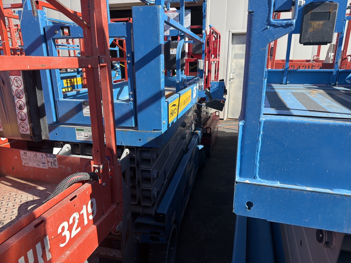 2018 Genie GS-2632