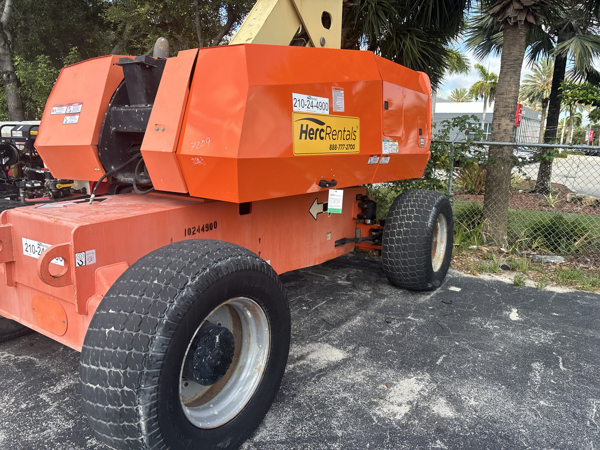 2018 JLG 860SJ