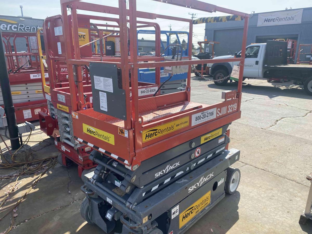 2018 Skyjack SJ3219