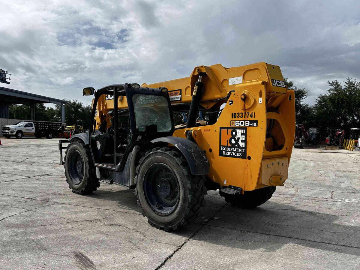 2021 JCB 509-42-8
