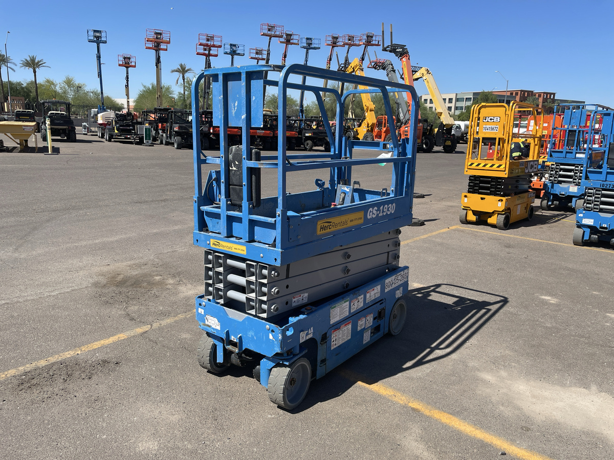 2019 Genie GS-1930