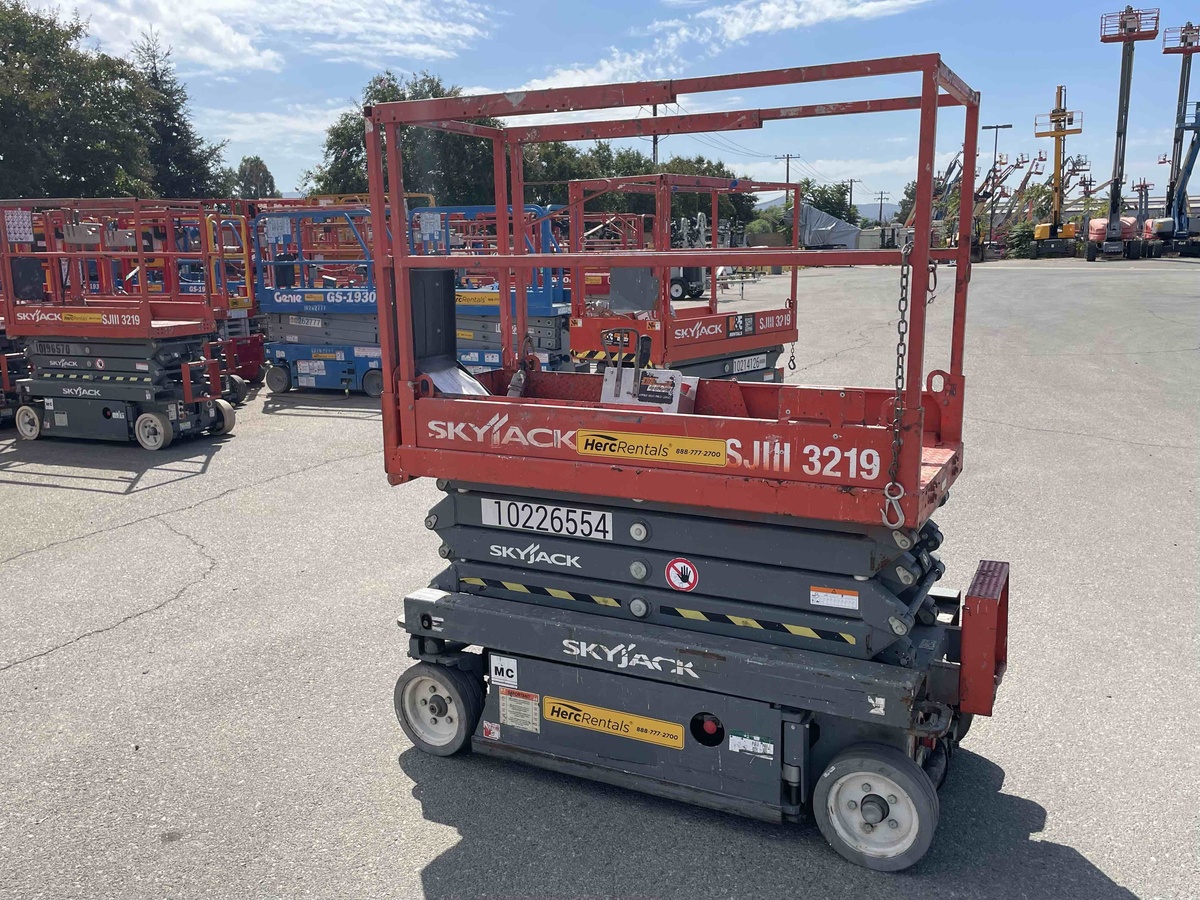 2017 Skyjack SJ3219-1