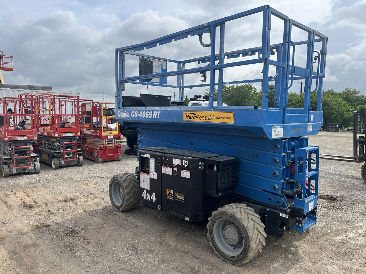 2019 Genie GS-4069 RT-4