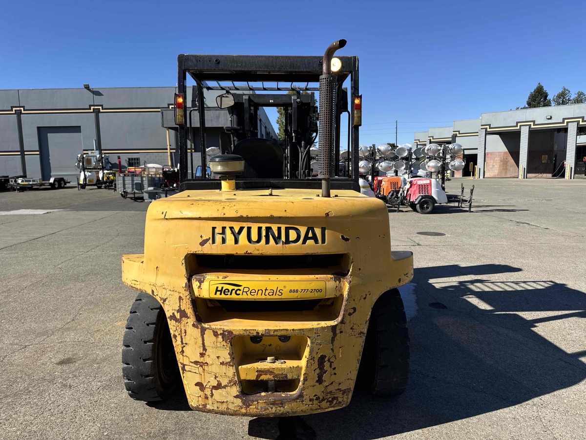 2013 Hyundai 70DS-7E-4