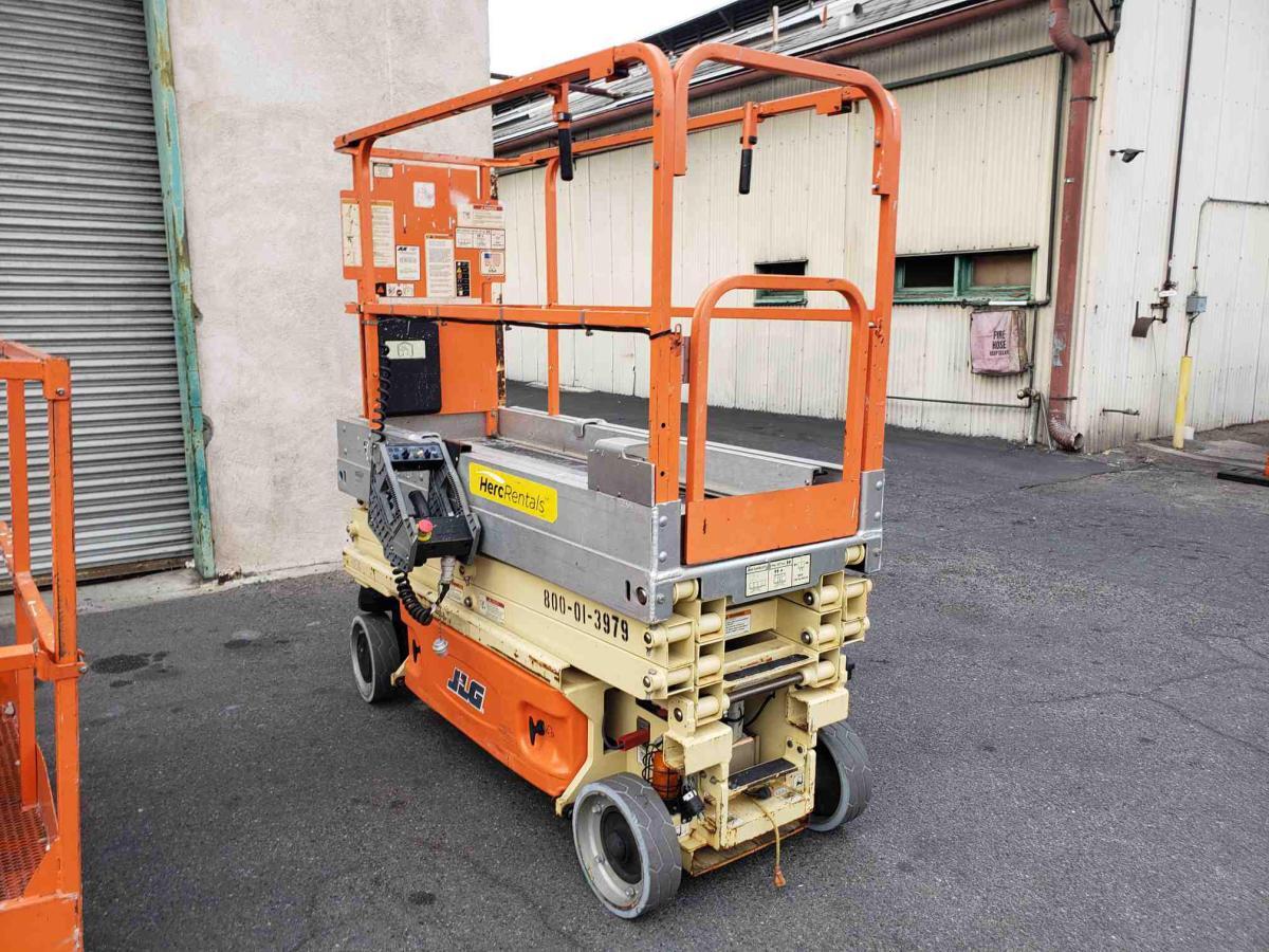 2014 JLG 1930ES-5