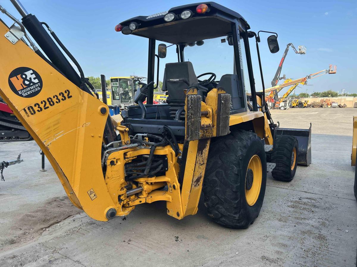 2021 JCB 3CX-4