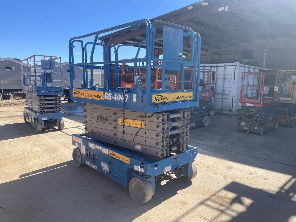 2018 Genie GS-4047-2