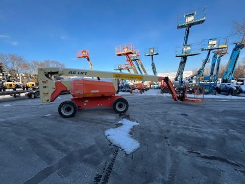 2015 JLG 800AJ