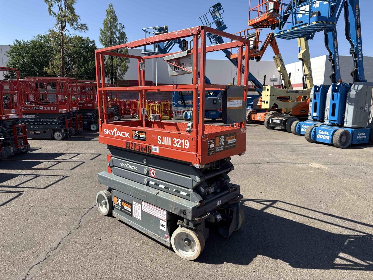 2017 Skyjack SJ3219-3