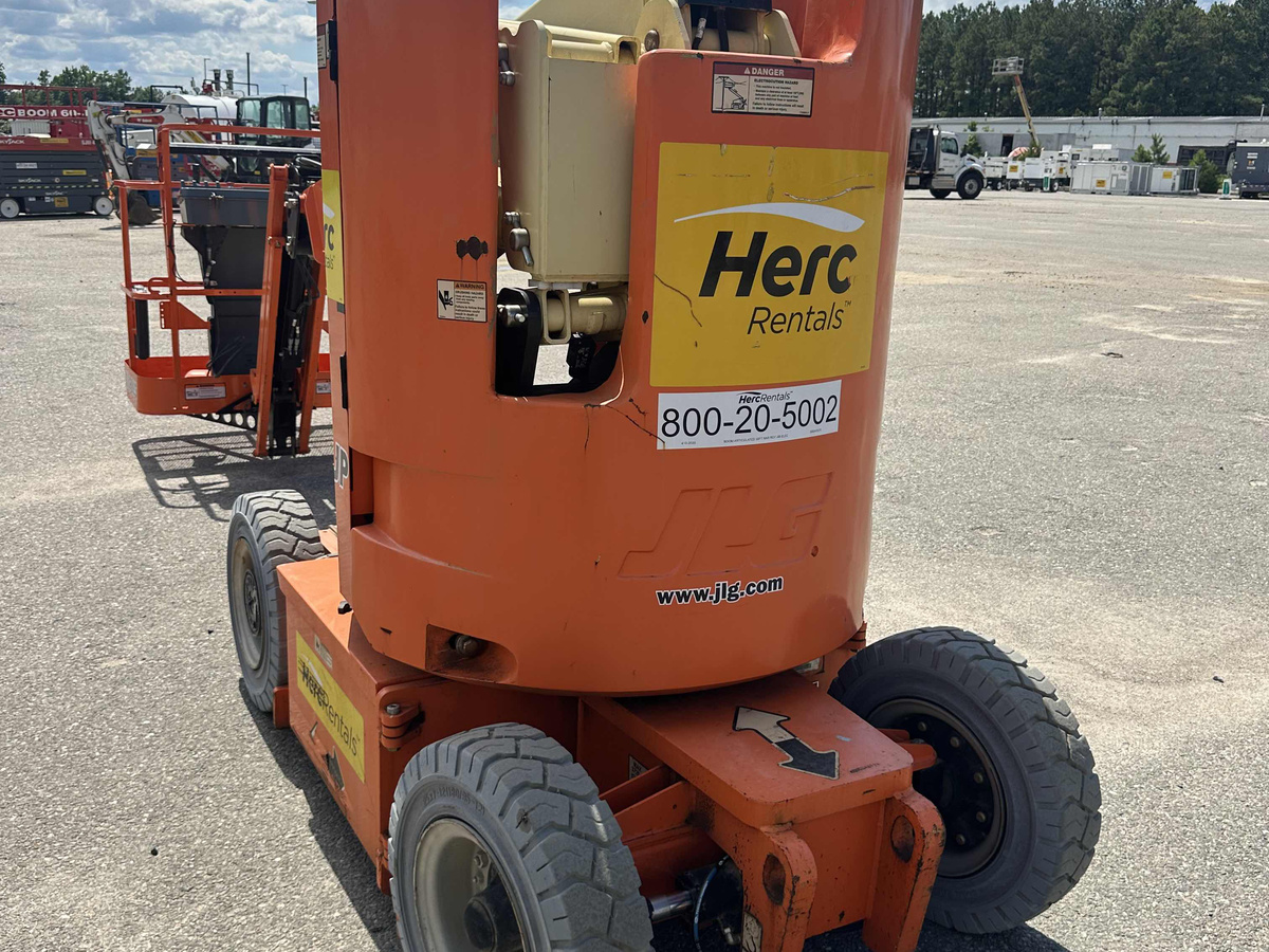 2018 JLG E300AJP-6