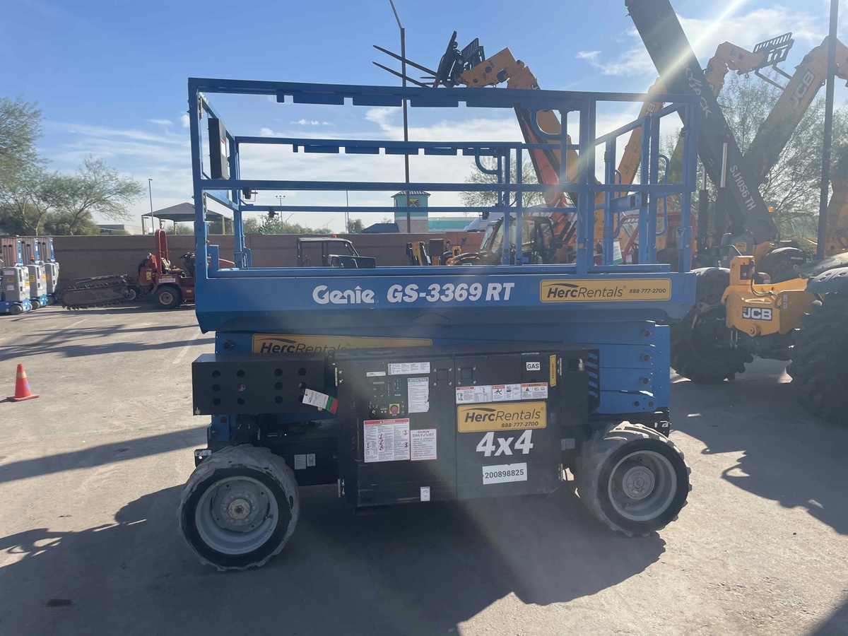 2018 Genie GS-3369 RT-3