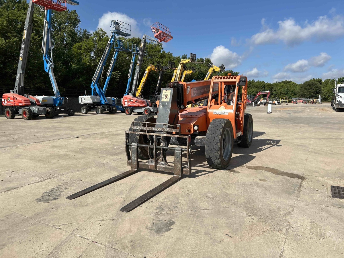 2018 SkyTrak 8042-1
