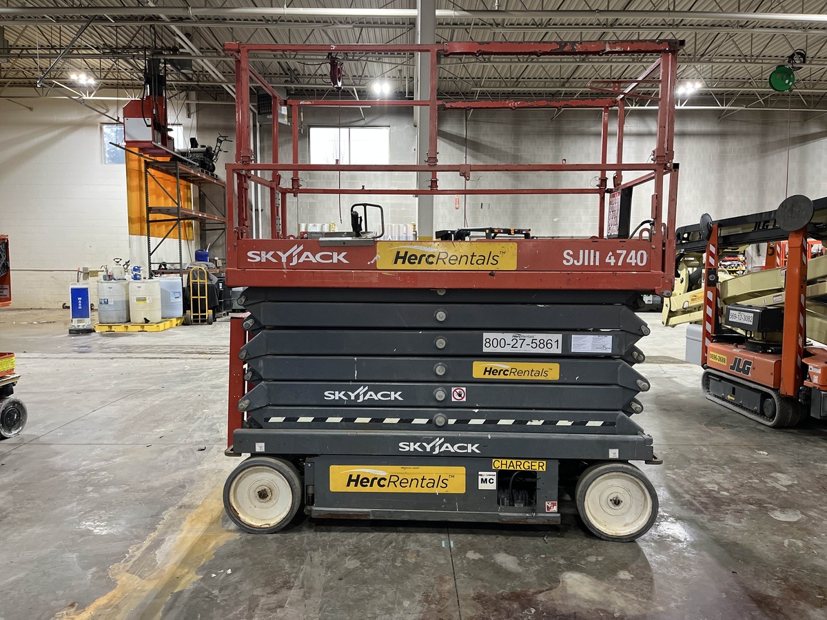 2020 Skyjack SJ4740