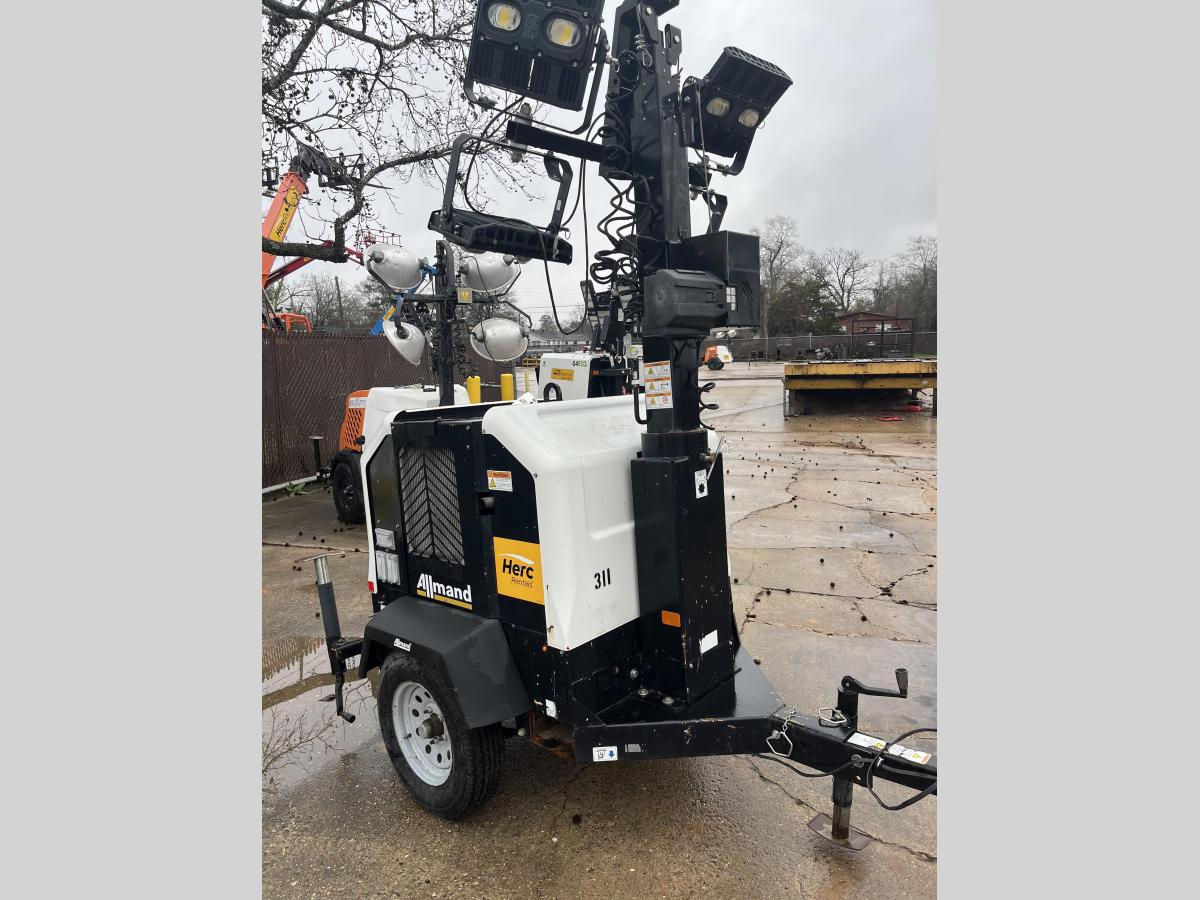2019 Allmand Night-Lite V