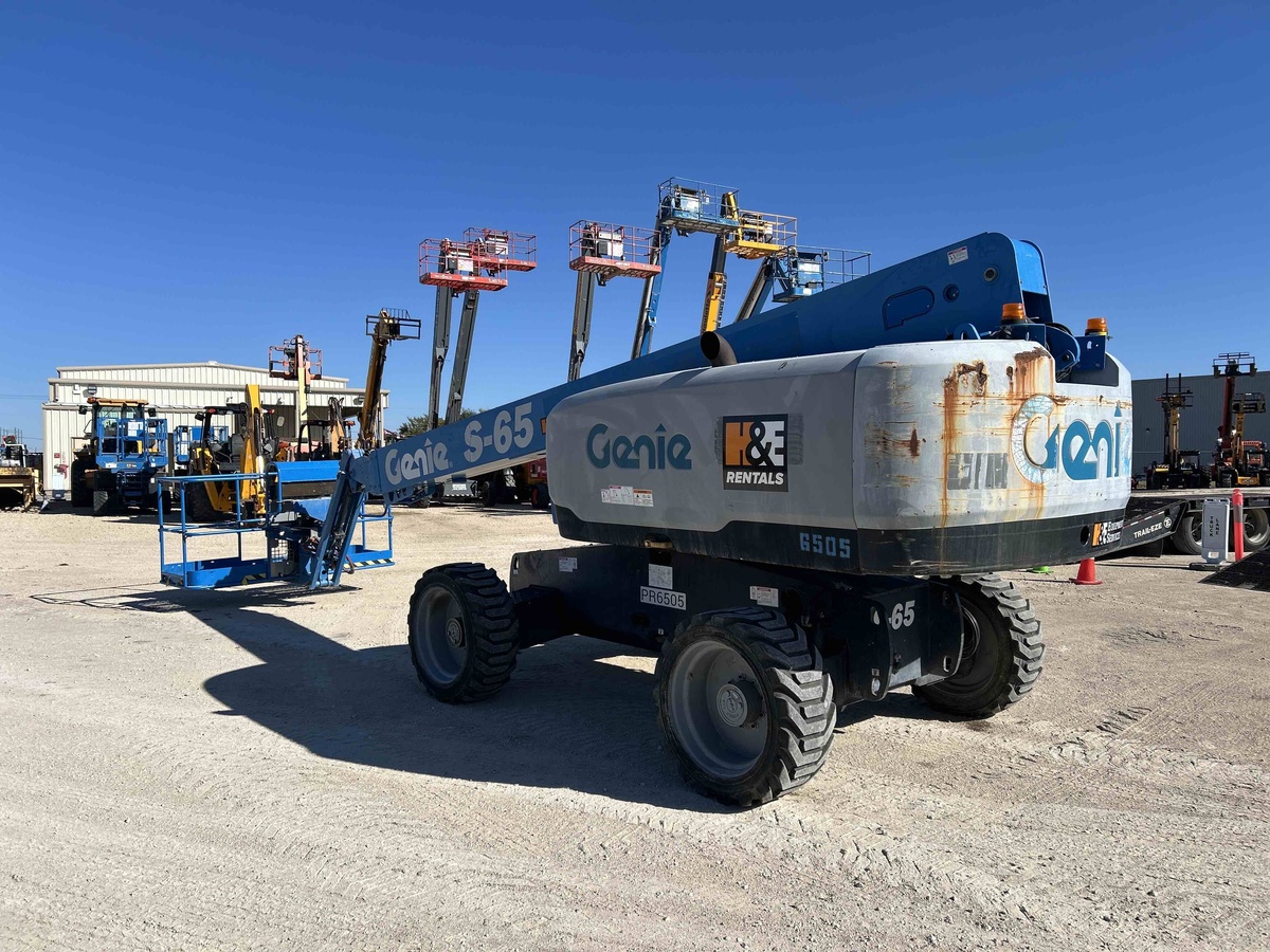 2016 Genie S-65