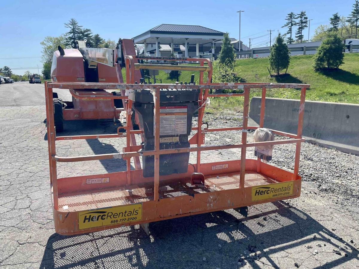 2018 JLG 460SJ-2