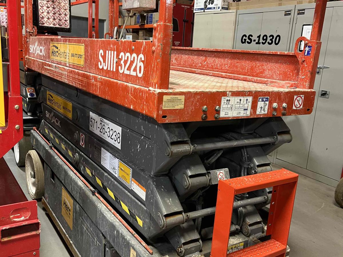 2015 Skyjack SJ3226