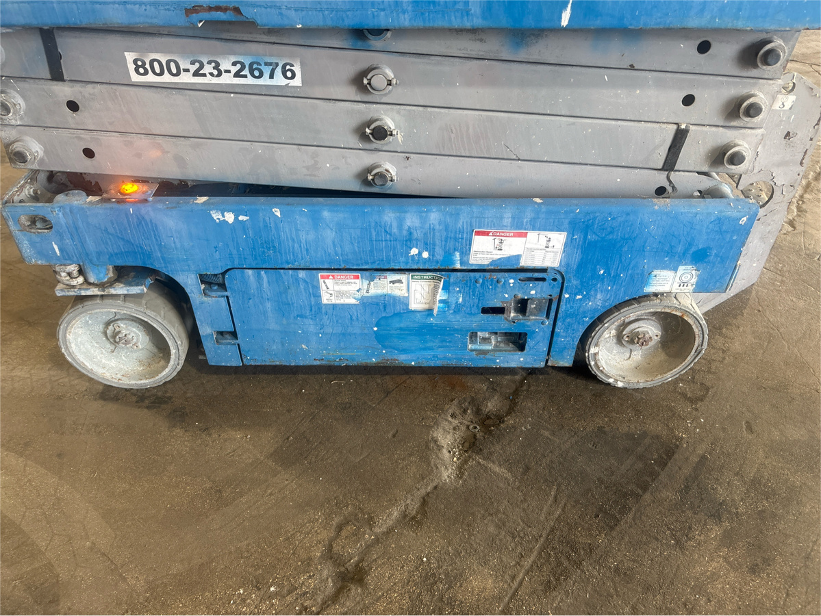 2018 Genie GS-1930-8