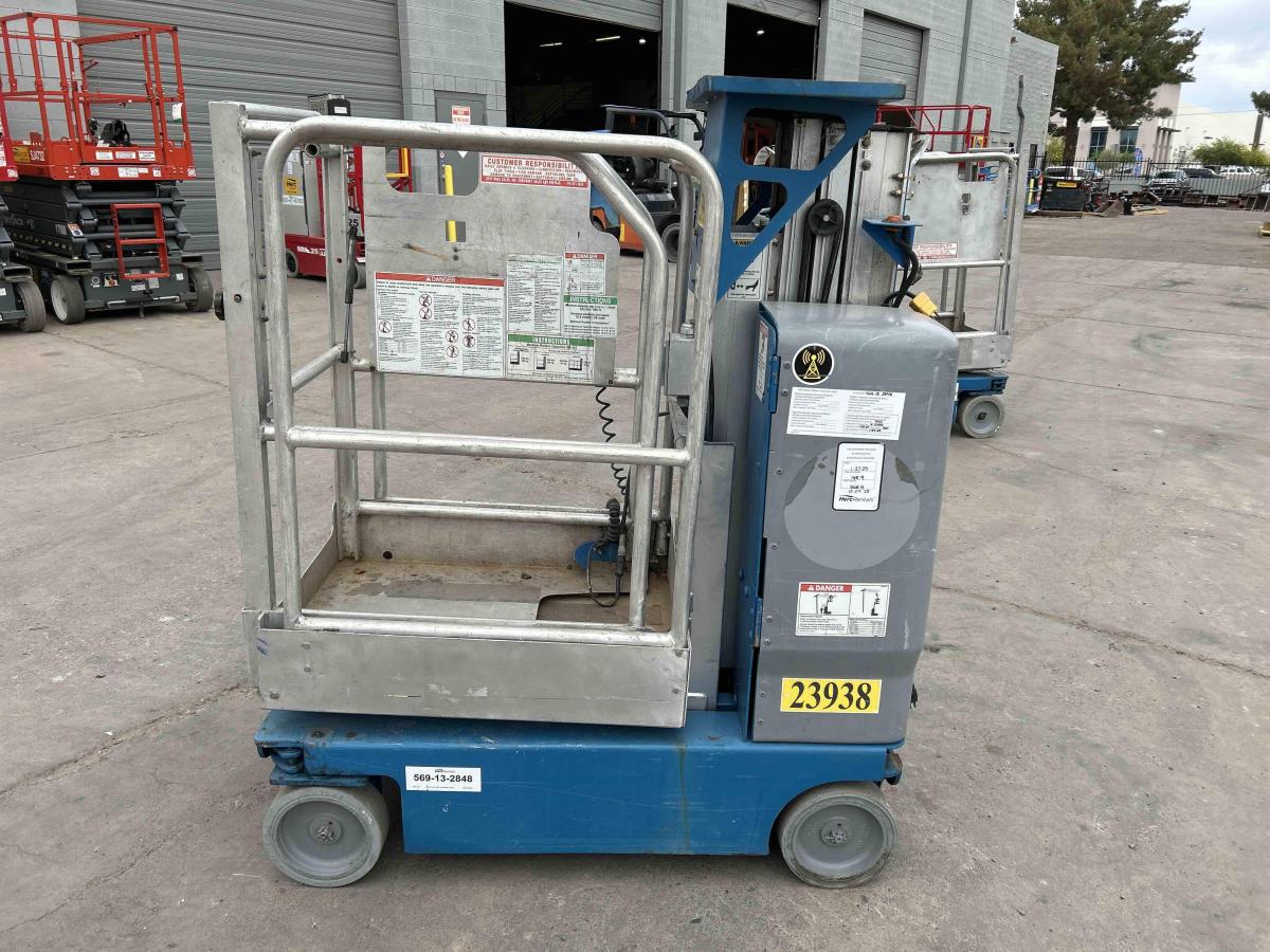 2018 Genie GR-12